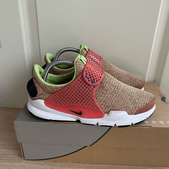 RARE 2016 Nike Sock Dart SE Ghost Green/Hot Punch Women Sneakers - SZ 8 - Picture 2 of 15